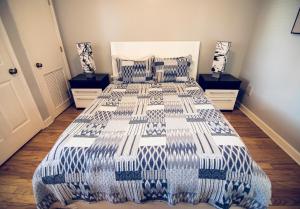 Water Street Retreat 08