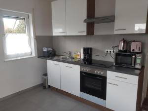 Ferienwohnung Eyb mit Terrasse und Garten