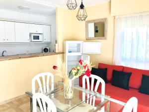 Apartamento con aire acondicionado+jardín y piscina