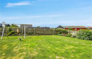 2 Bedroom Lovely Home In Thisted