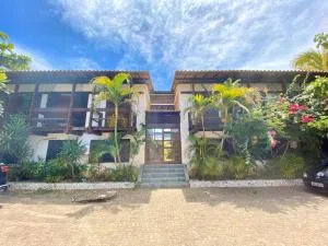 Bougainville - Hotel Pousada-Zen - Praia do Flamengo