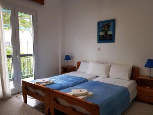 Standard Twin Room with Garden View