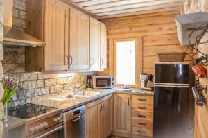 Cottage Harmaa at Niemi-Kapee