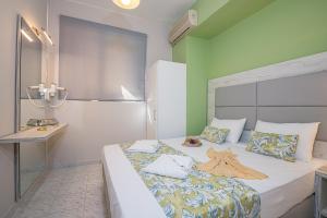 Family Apartment room in Maria Studios