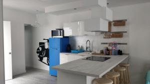 New Deluxe Sunny Bungalow