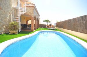 Villa with Private Pool room in Club Villamar - Beige