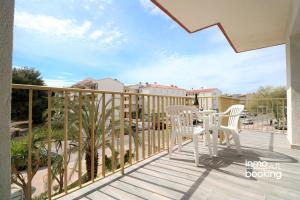 InmoBooking Pins II Essence Holyday