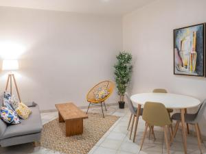 Sejours chez l'habitant Chambre cozy et confortable au coeur d'Ajaccio : photos des chambres