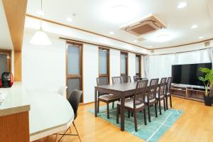 重い荷物も安心3階玄関までEV付, 貸切Yus house