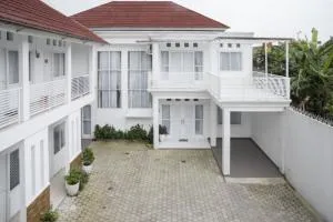 RedDoorz Syariah near RSUD Kota Bogor - Cimanggu