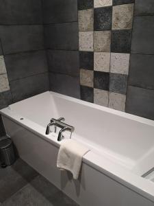 Hotels Villa Augeval Hotel de charme & Spa : photos des chambres