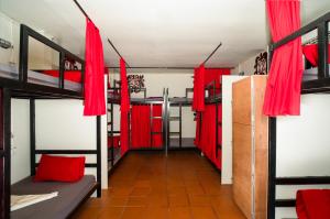 Pomme Brewhouse Hostel