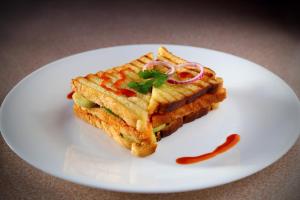 Hotel Meraden Opus , Anjuna Beach Goa