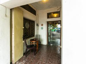 RedDoorz @ Urip Sumoharjo Solo