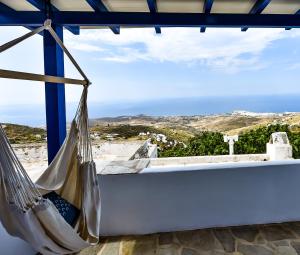 STYLISH Outdoor Living 2BR Hammock with Sea Views at AegeanDreamBnB Tinos Greece