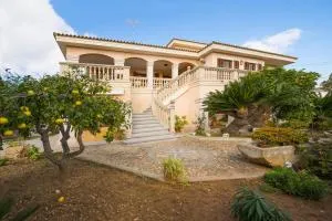 Casa Can Pou - 卡拉米洛