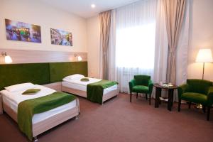 Superior Double or Twin Room with City View room in Hotel LIFE