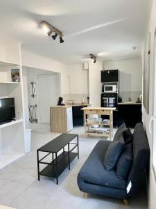 T2 bis cosy climatisé, Intra Muros Avignon