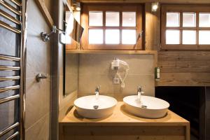 Hotels Les Chalets de La Griyotire : photos des chambres