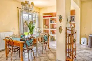 The Cottage House - Romírion