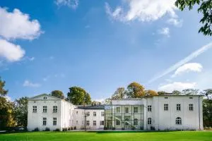 Kasztanowy Pałac - Dopiewo