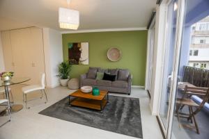 Enjoy Lisbon Graça 2