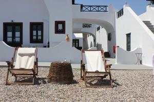 Vrachia Studios & Apartments Santorini Greece