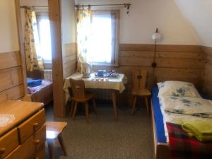 Pokoje Gościnne i Duży Domek Camp Harenda Zakopane z epickim widokiem na Tatry i Giewont
