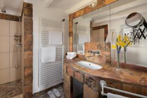 HOMOKI LODGE Bed & Beyond Glamping Adult Only