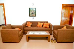 Seven Rich Villa