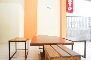 Hotel O near City of Tomorrow Mall formerly Banuwa Residence