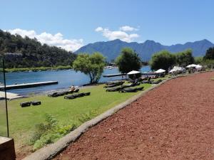 Parque Pinares-Maravilloso-Playa -Muelle-Bosque