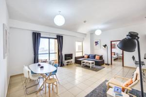 1 Bedroom with Stunning Ain Dubai and Full Sea View