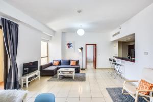 1 Bedroom with Stunning Ain Dubai and Full Sea View