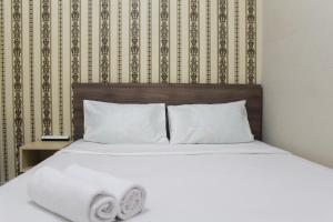 Strategic and Posh Studio Apartment No Kitchen Aeropolis Residence By Travelio