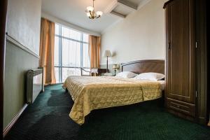 Two-Bedroom Suite room in Gostiny Dvor