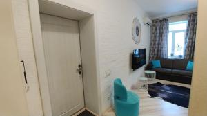 Luxurious 2 Bedroom Apartment in the Heart of Kyiv