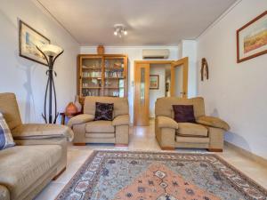 Apartment Benvinguts by Interhome