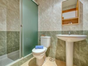 Apartment Benvinguts by Interhome