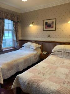 Lyndon House