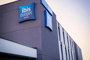 Hotels ibis budget Reims Parc Des Expositions : photos des chambres