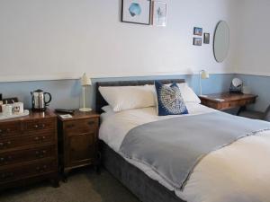 Stones Throw Guest House