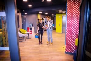 Hotels ibis budget Reims Parc Des Expositions : photos des chambres