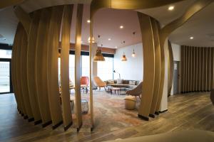 Hotels Holiday Inn Express - Paris - CDG Airport, an IHG Hotel : photos des chambres