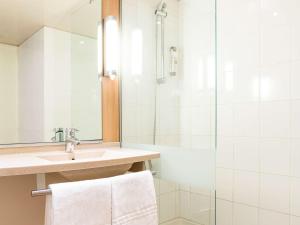 Hotels ibis Bordeaux Lac : photos des chambres