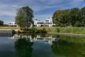 Golden Lakes Hotel - Beaurepaire-sur-Sambre