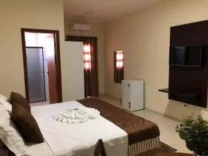 Hotel Martins - 圣丽塔-杜萨普卡伊