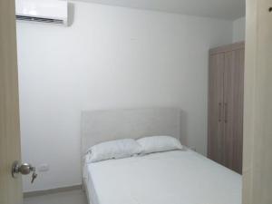 Apartamento cerca al CC Buenavista
