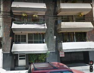 Vive la Roma, ubicación ideal