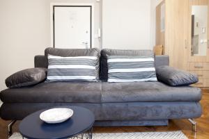 Hidden gem - Quiet & Modern - Walk everywhere